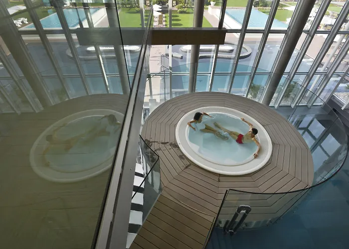 Hotell Aqualux & Terme