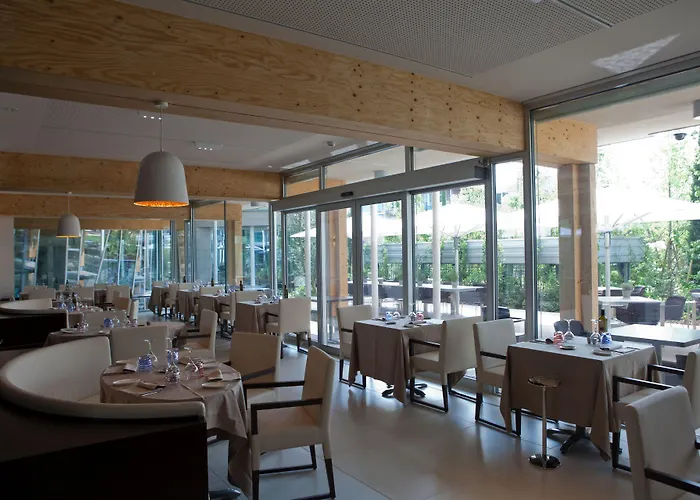 Hotell Aqualux & Terme