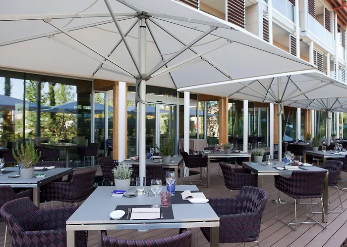 Hotell Aqualux & Terme 4*