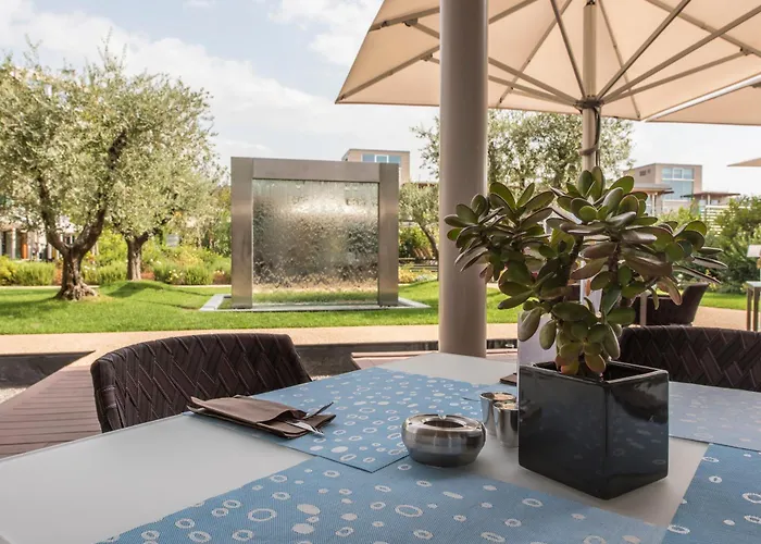 Hotell Aqualux & Terme 4*