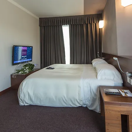 Hotel Aqualux & Terme 4*
